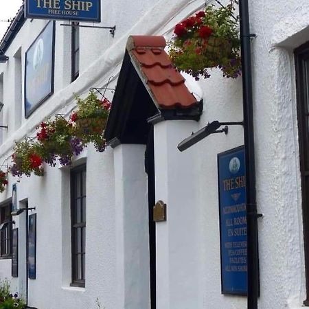 The Ship Inn Holy Island of Lindisfarne Ngoại thất bức ảnh