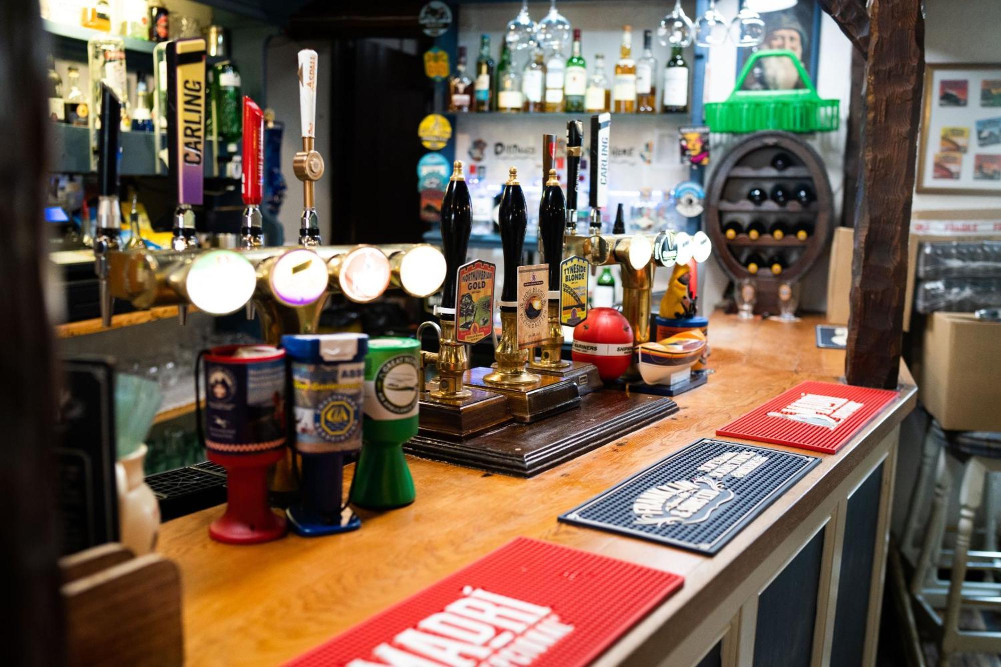 The Ship Inn Holy Island of Lindisfarne Ngoại thất bức ảnh